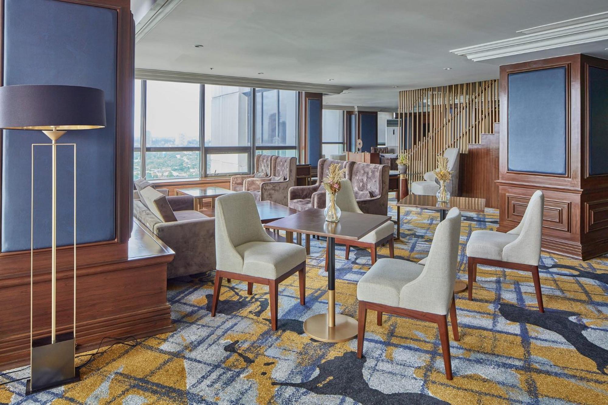 Holiday Inn & Suites Manila Galleria By Ihg Pasig City Bagian luar foto